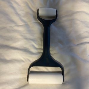 Pampered Chef Pastry Roller